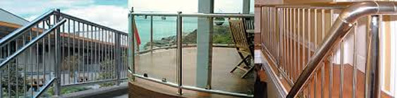 stainless-railing-systems-montclair-construction